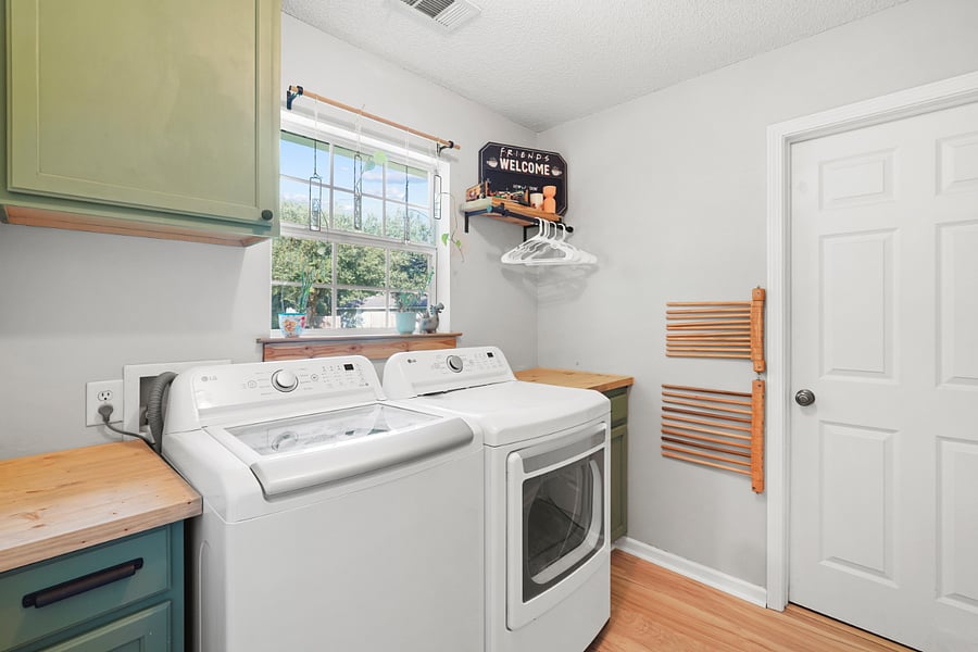 Furnished Finder property 547709_1 photo 15