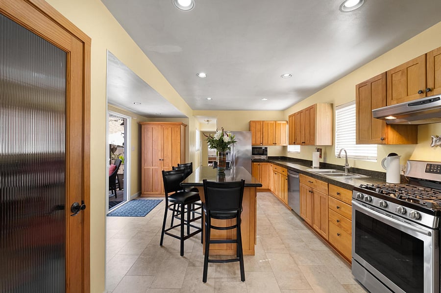 Furnished Finder property 547716_1 photo 10