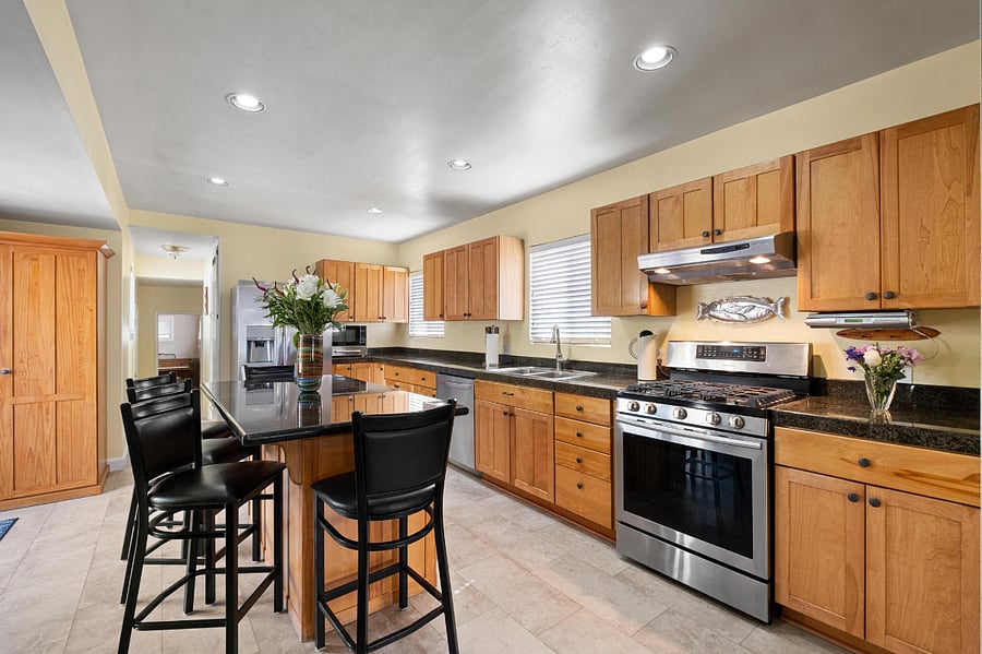 Furnished Finder property 547716_1 photo 11