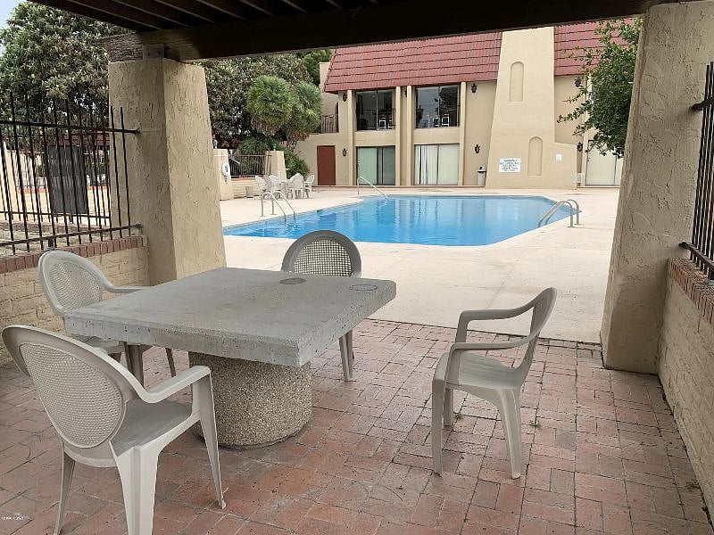Furnished Finder property 547726_1 photo 18