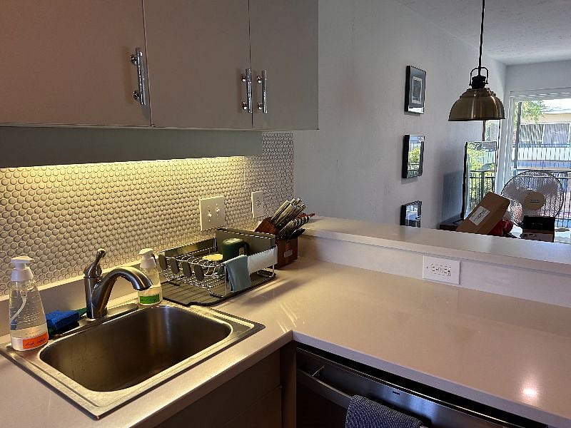 Furnished Finder property 547739_1 photo 7