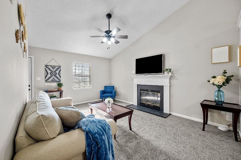 Furnished Finder property 547746_1 photo 18