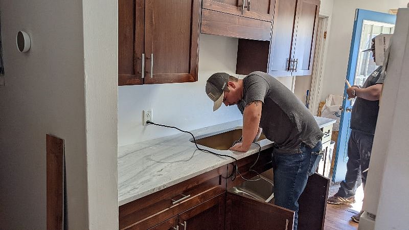 NEWLY RENOVATED KITCHEN