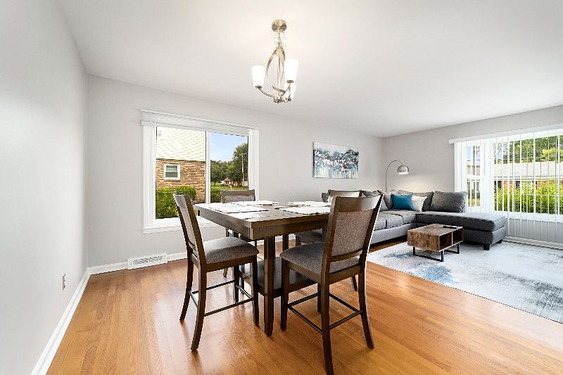 Furnished Finder property 547811_1 photo 9