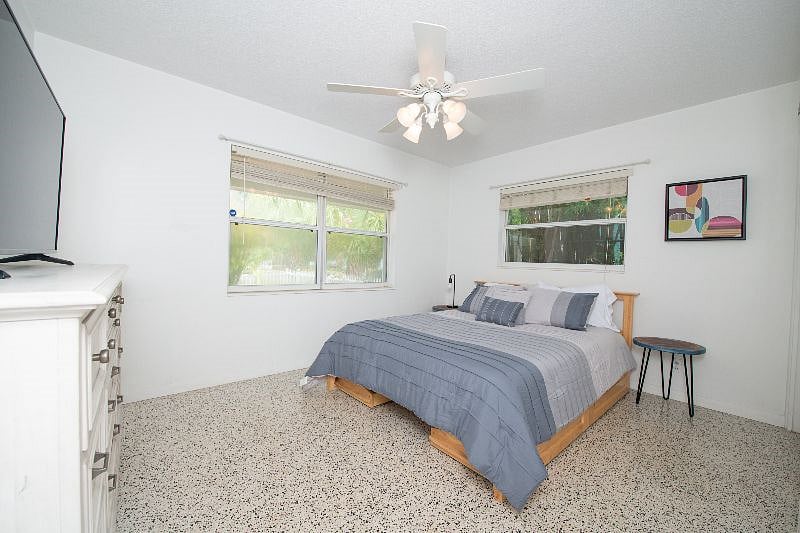 Bedroom #1