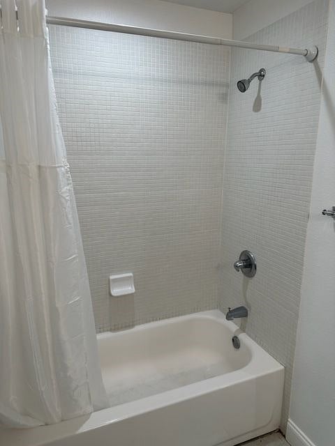Furnished Finder property 548013_1 photo 25