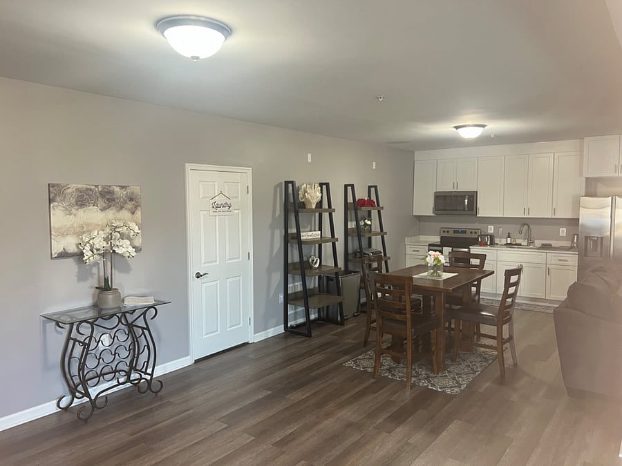 Furnished Finder property 548016_1 photo 8