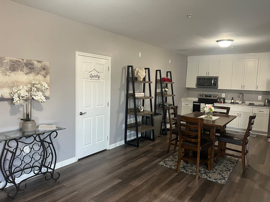 Furnished Finder property 548016_1 photo 5