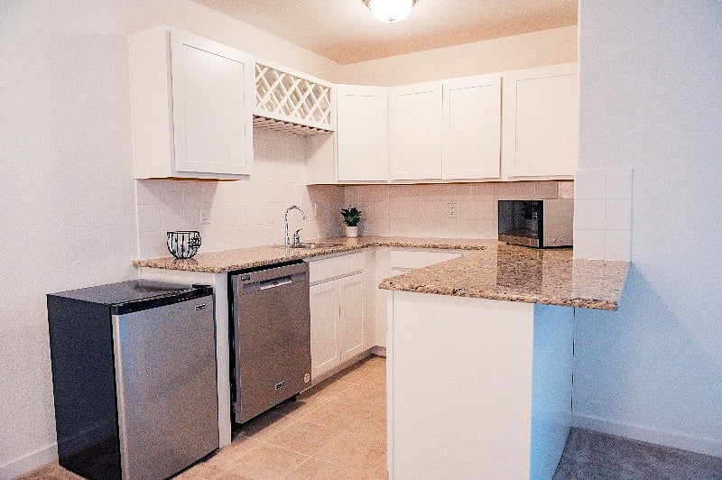 Furnished Finder property 548066_1 photo 10