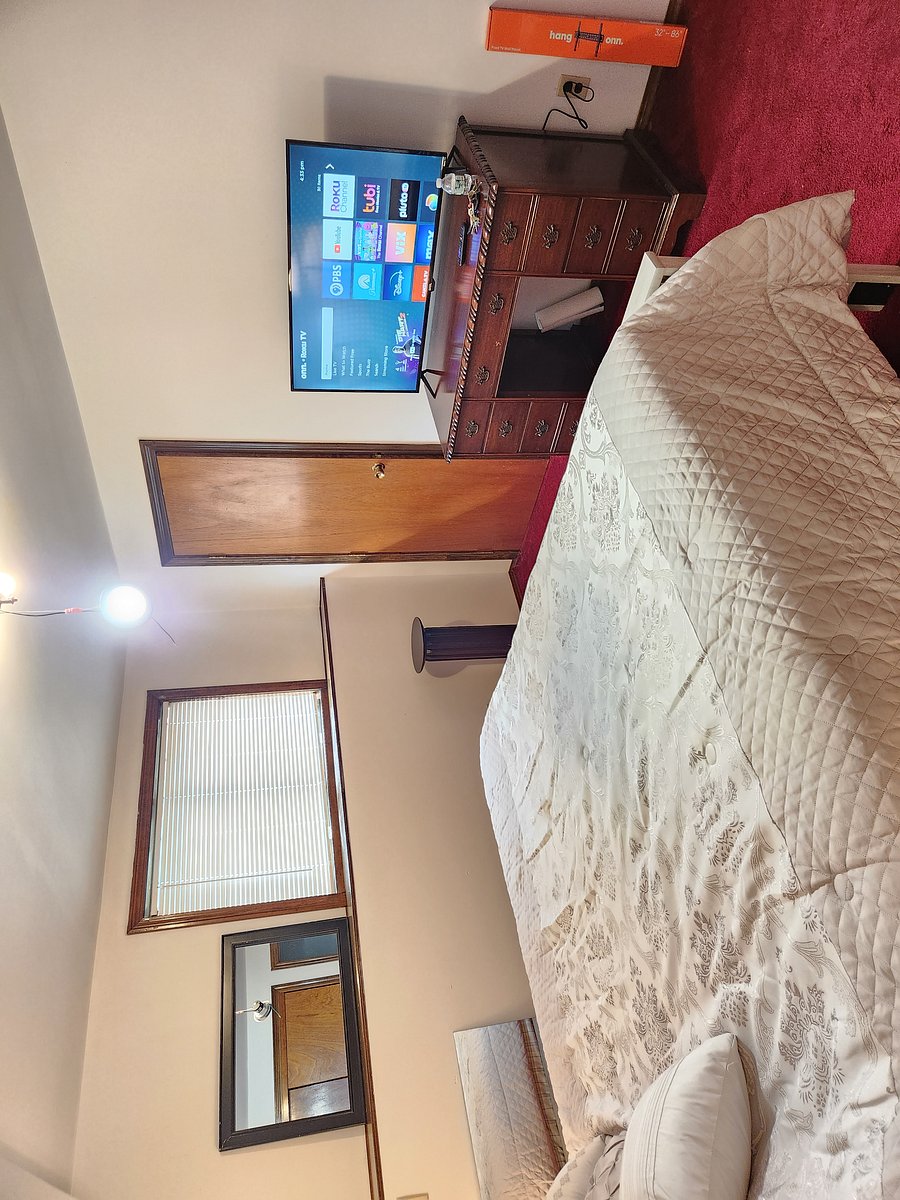 Furnished Finder property 548070_1 photo 3