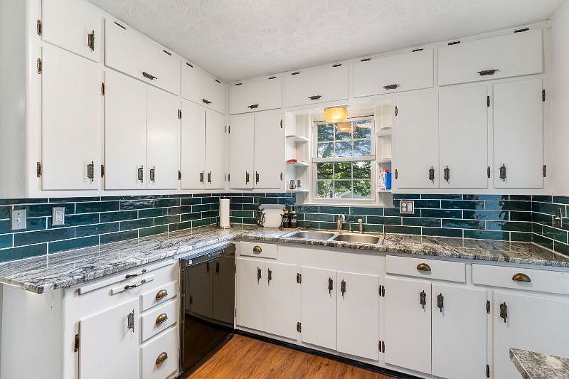 Furnished Finder property 548149_1 photo 9