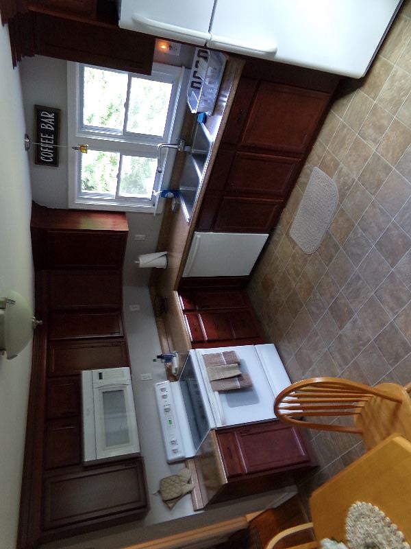 Furnished Finder property 548150_1 photo 3