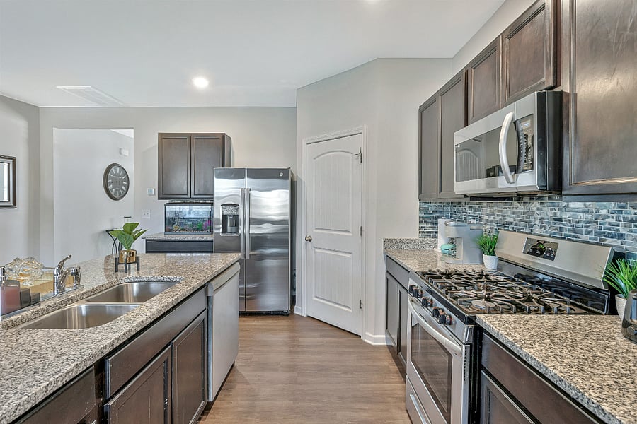 Furnished Finder property 548151_1 photo 5