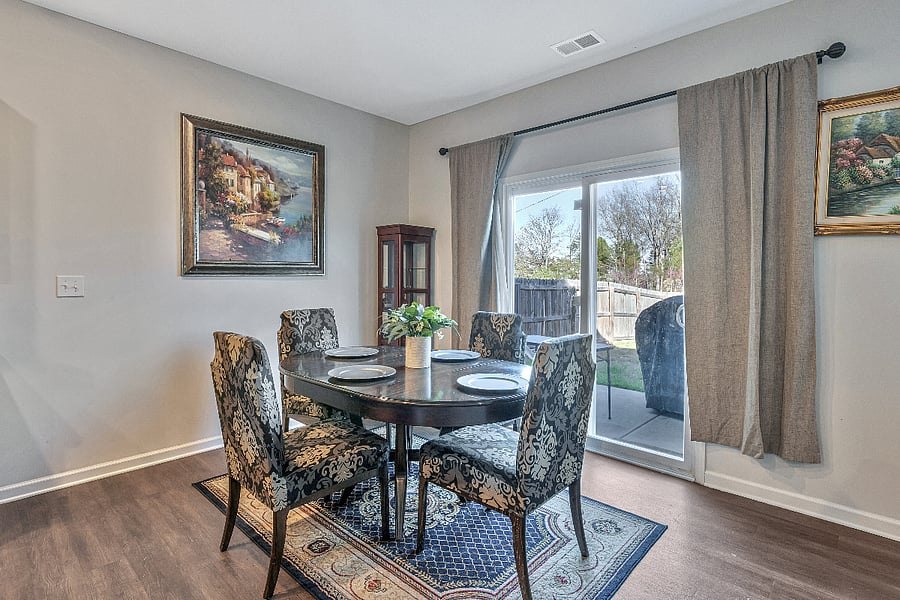 Furnished Finder property 548151_1 photo 8