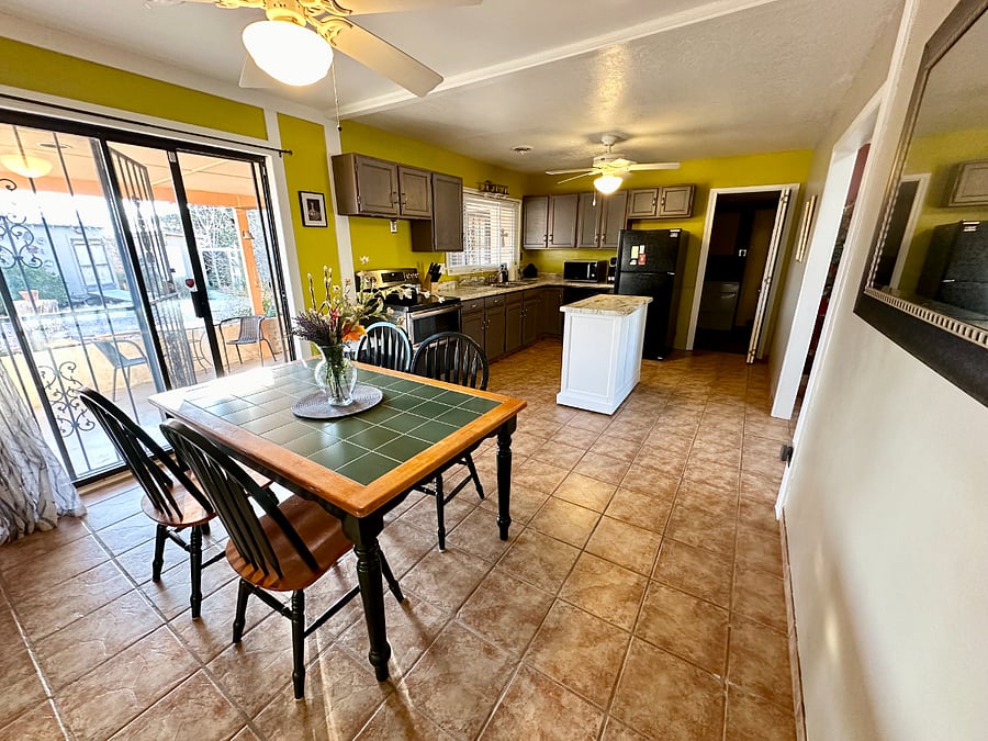 Furnished Finder property 548168_1 photo 6