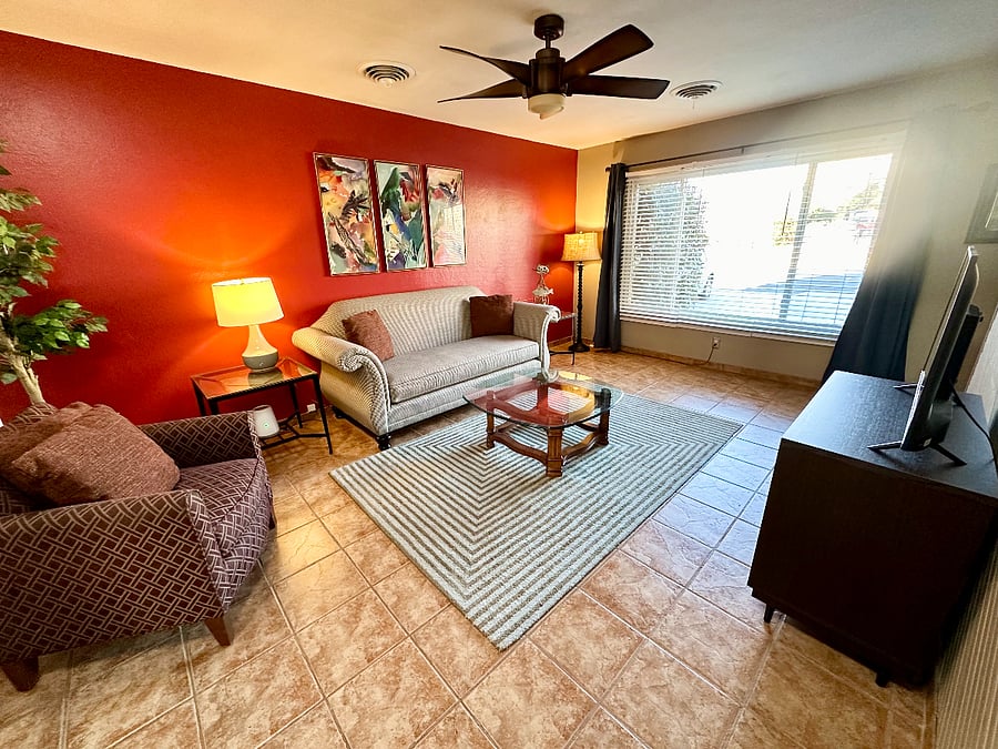 Furnished Finder property 548168_1 photo 3
