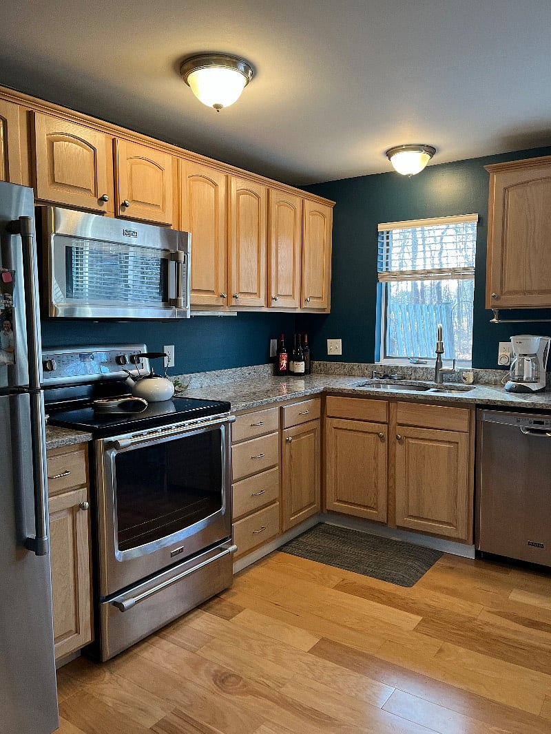 granite countertops in the kitchen