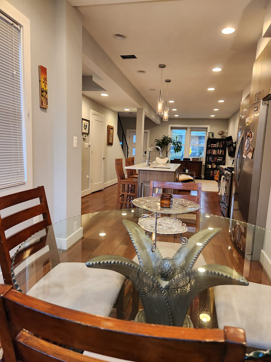 Furnished Finder property 548202_1 photo 4