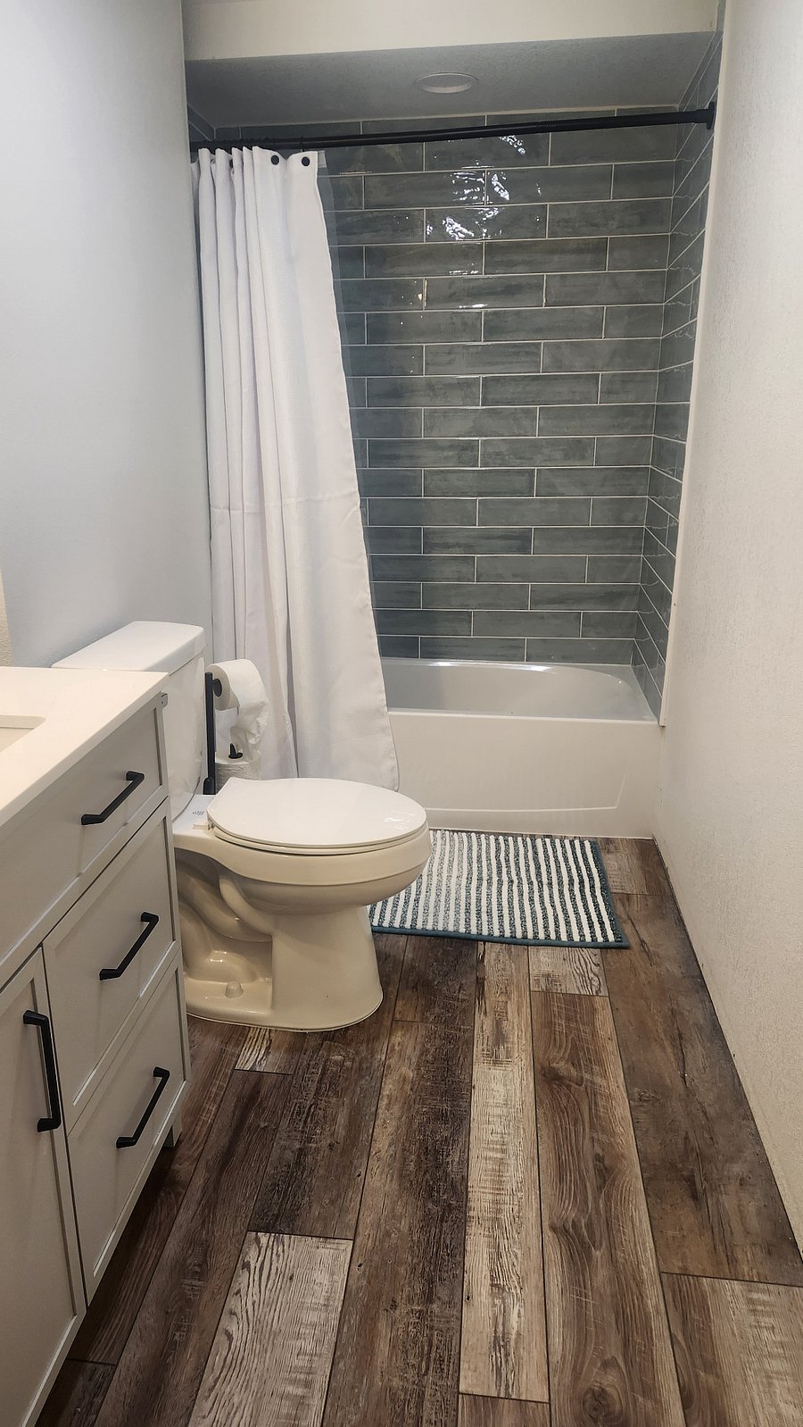 Furnished Finder property 548207_1 photo 10