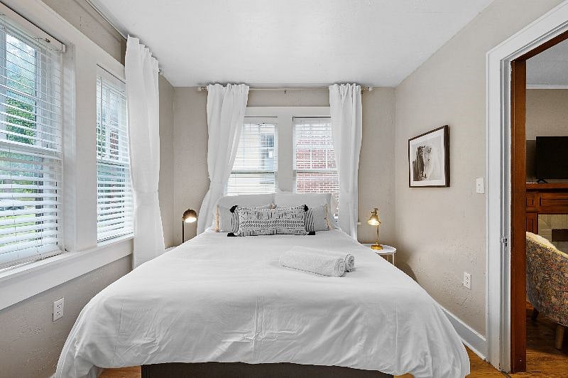 Furnished Finder property 548253_1 photo 4