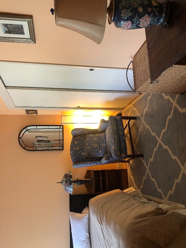Furnished Finder property 548270_1 photo 4