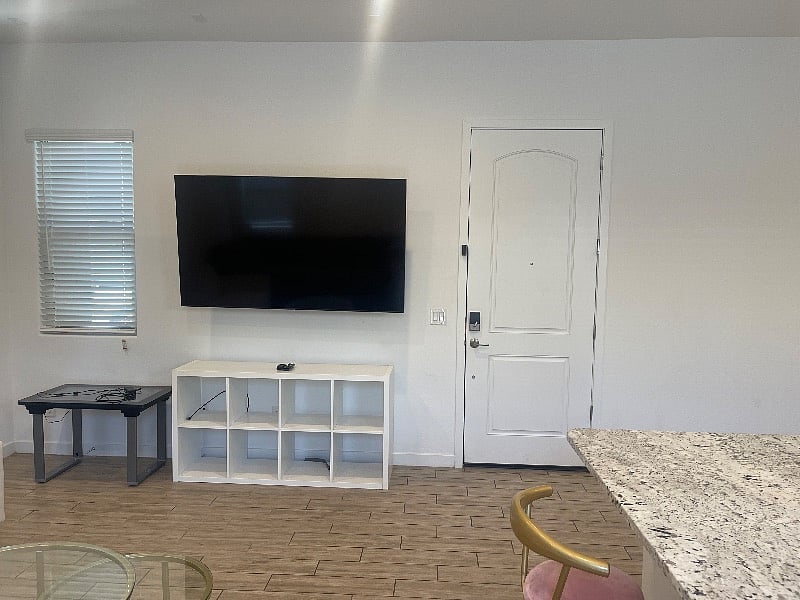 Furnished Finder property 548291_1 photo 3