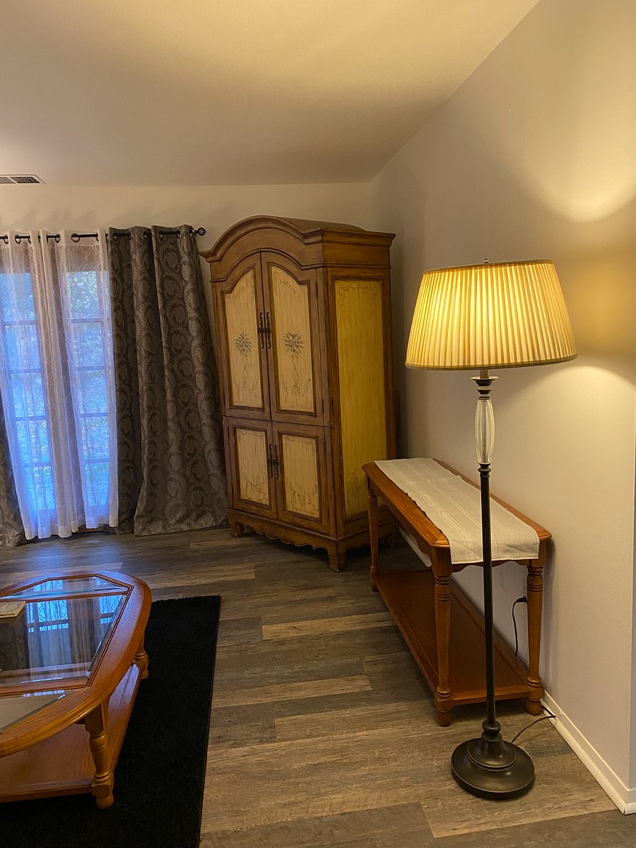 Furnished Finder property 548311_1 photo 9