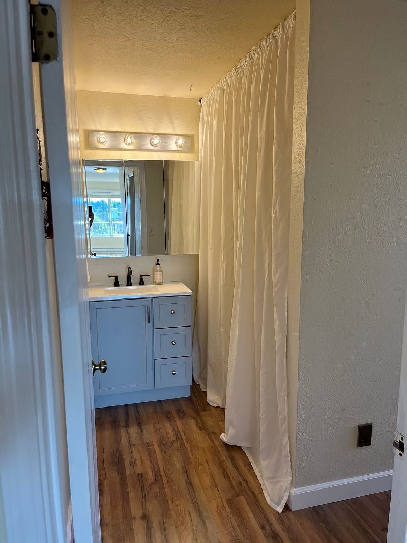 Furnished Finder property 548312_1 photo 13