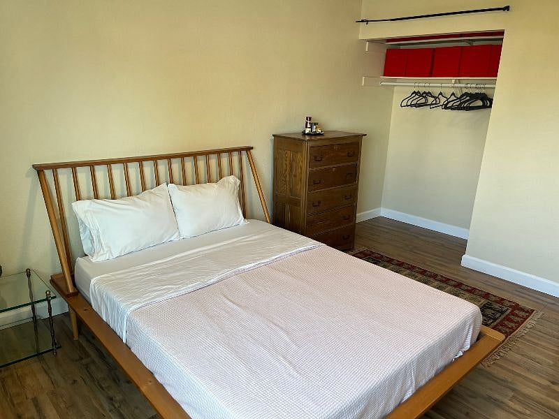 Furnished Finder property 548312_1 photo 16