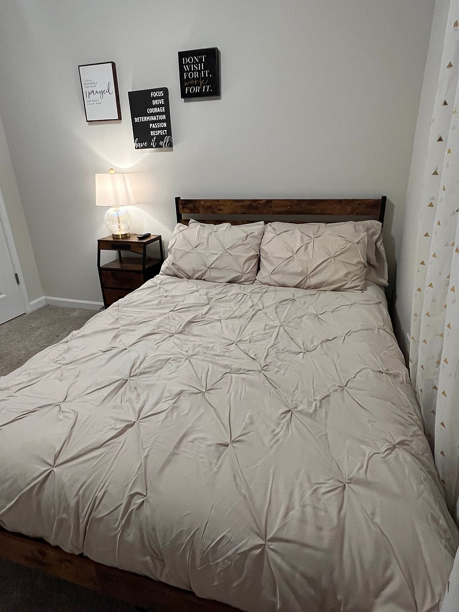 2nd bedroom 3rd floor