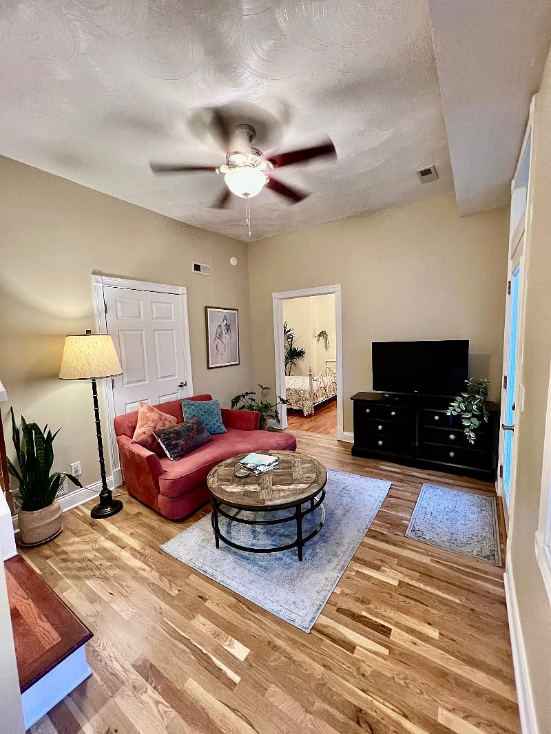 Furnished Finder property 548427_1 photo 6