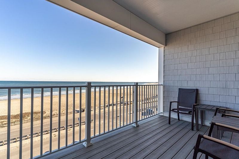 Picture of Furnished Room in 2 Bedroom Beautiful Luxury High Rise Oceanfront Condo ...