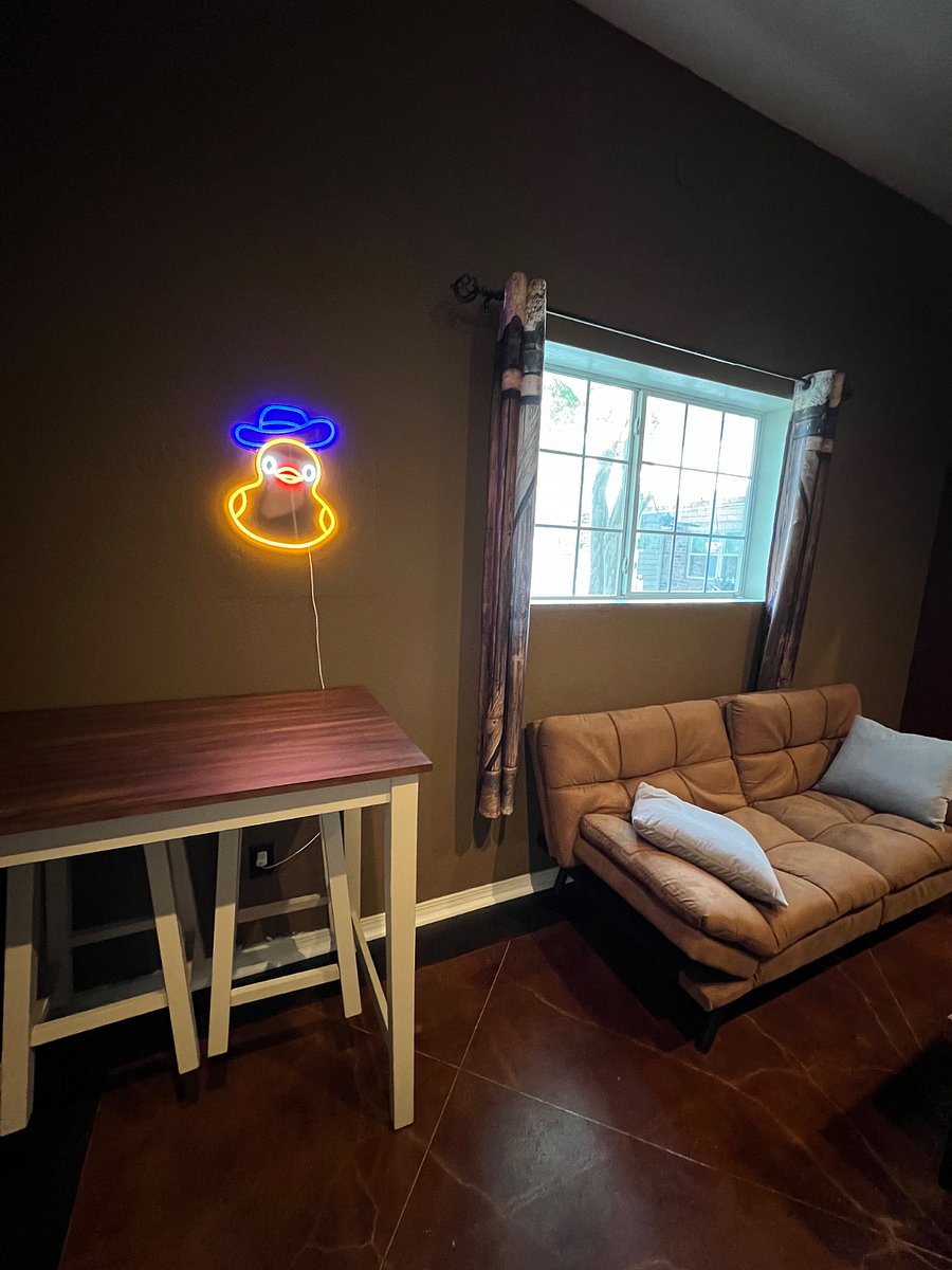 Furnished Finder property 548521_1 photo 6