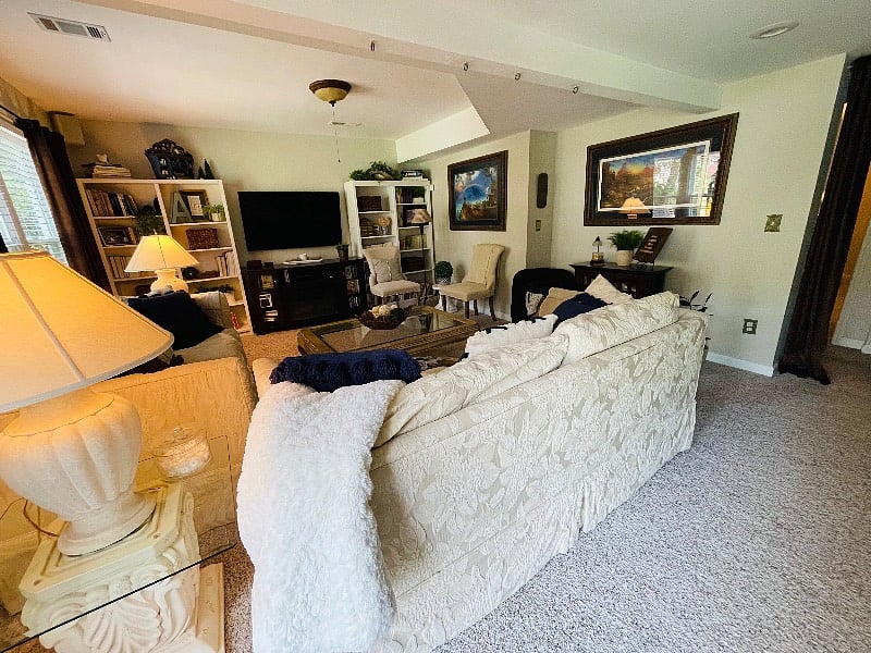 Furnished Finder property 548523_1 photo 17