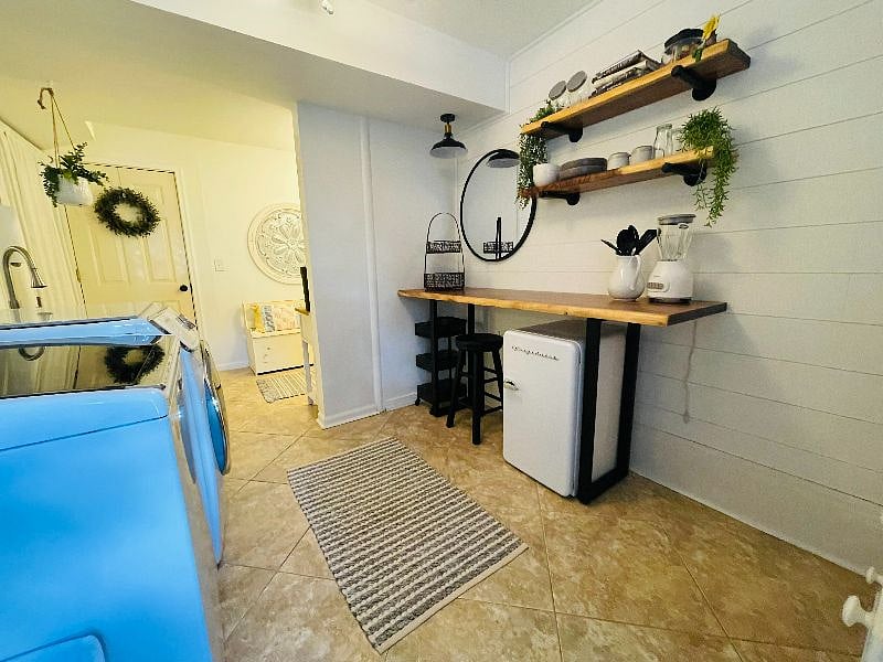 Kitchenette 