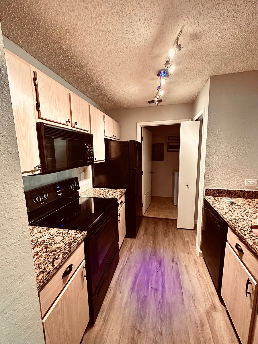 Furnished Finder property 548539_1 photo 5