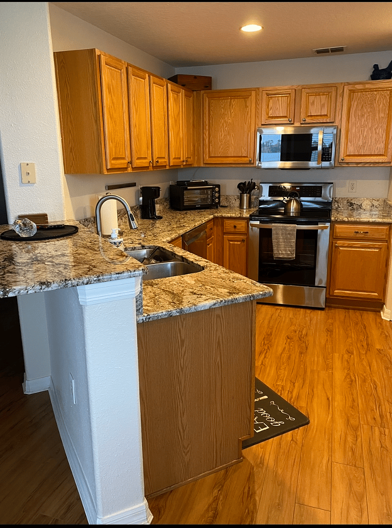 Furnished Finder property 548578_1 photo 3