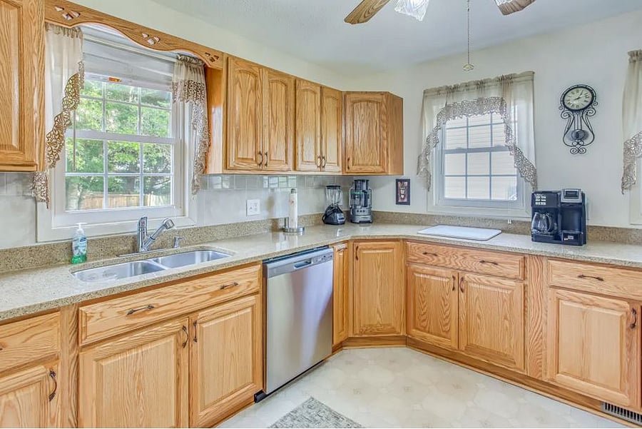 Furnished Finder property 548798_1 photo 9