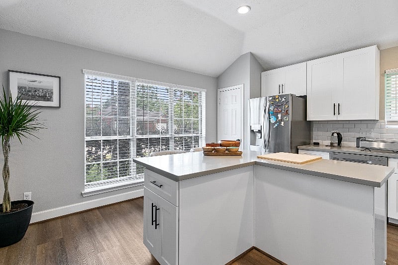 Furnished Finder property 548824_1 photo 11