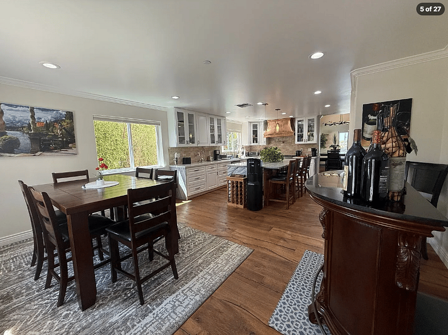 Furnished Finder property 548837_1 photo 13