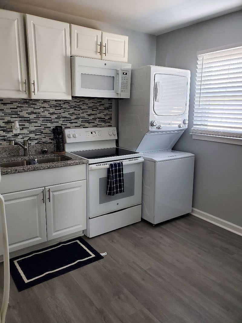 Furnished Finder property 548845_1 photo 13