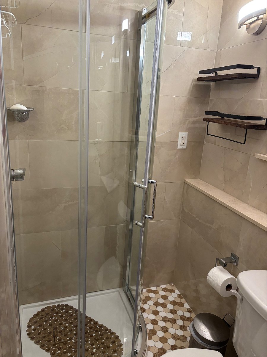 Furnished Finder property 548855_1 photo 8
