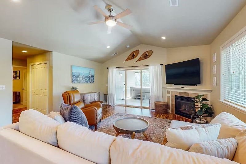 Furnished Finder property 548913_1 photo 5