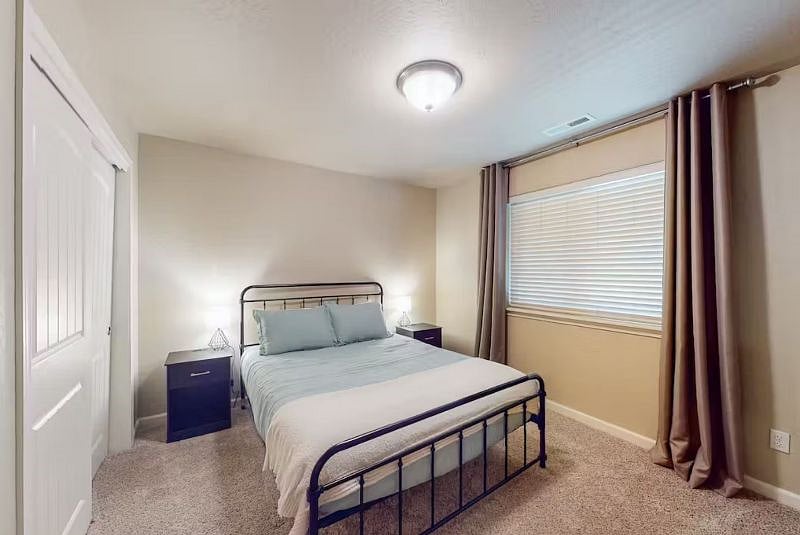 Furnished Finder property 548913_1 photo 13