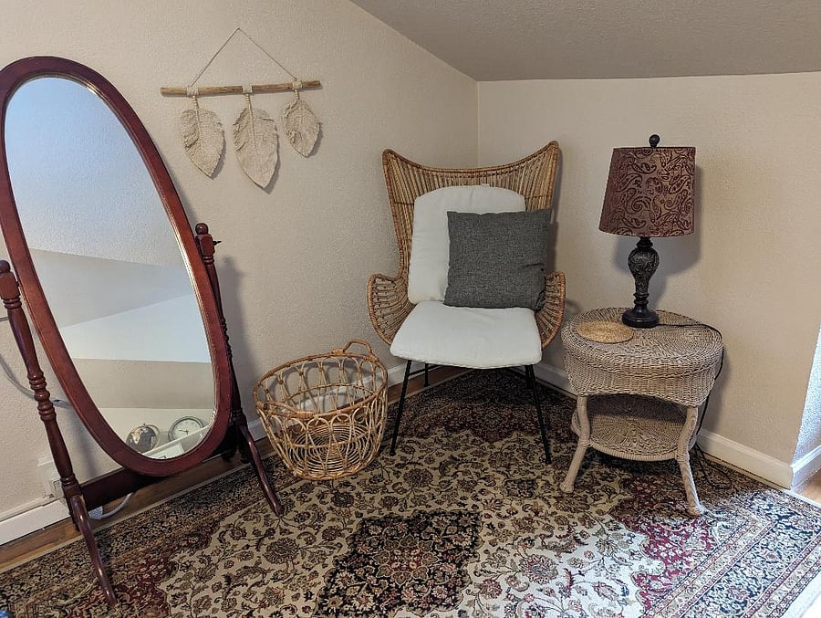 additional photo of bedroom