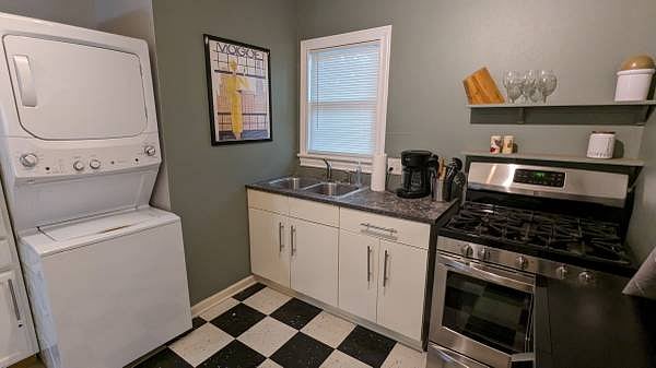 Furnished Finder property 548918_2 photo 3