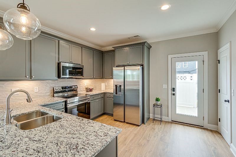Furnished Finder property 548959_1 photo 12