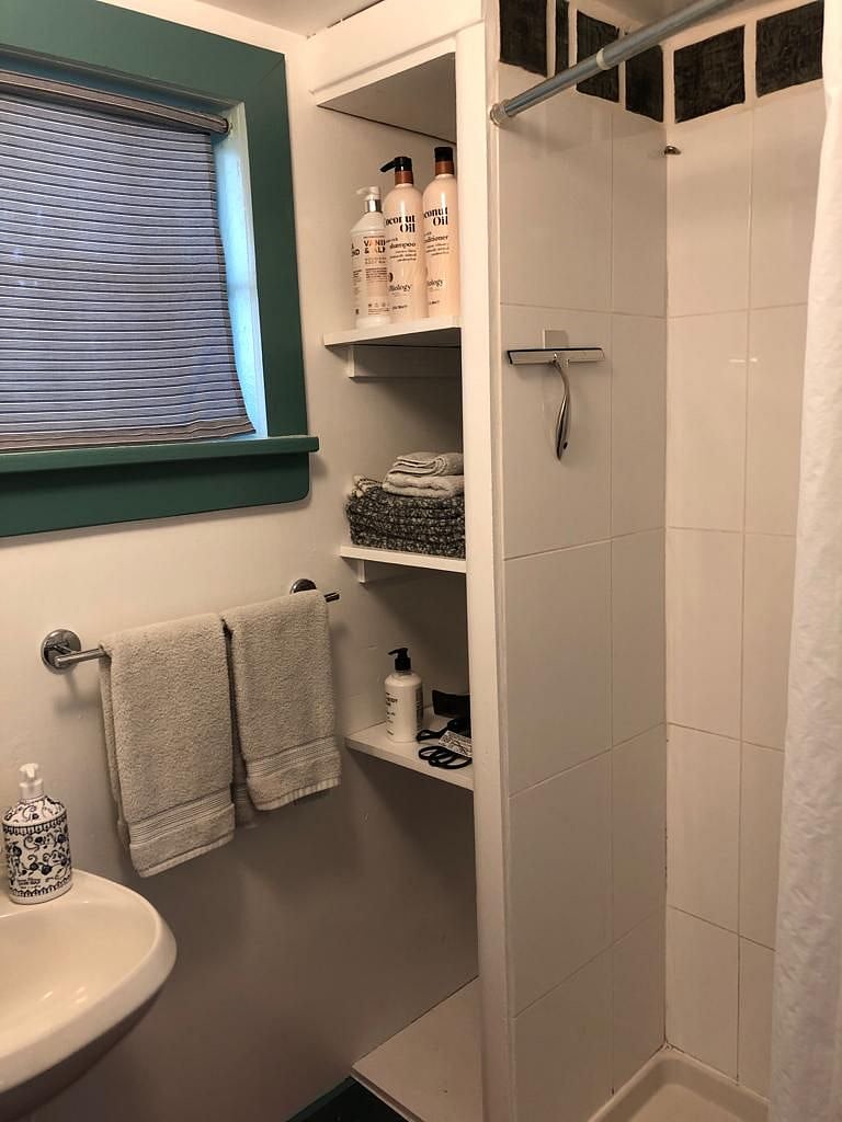 Furnished Finder property 548970_1 photo 3