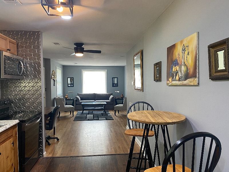 Furnished Finder property 549019_1 photo 9