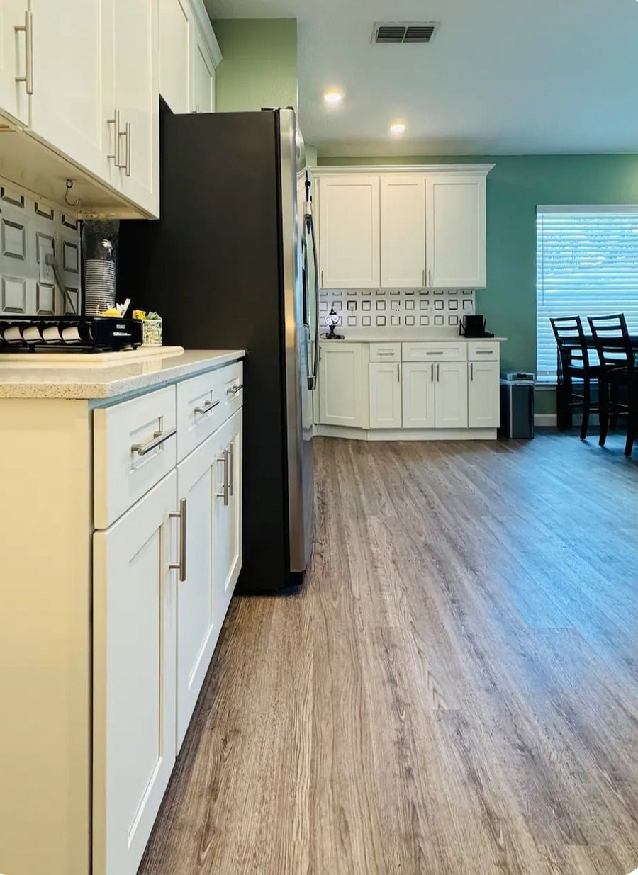 Furnished Finder property 549101_1 photo 9